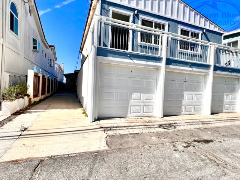 216 Avenue H-Unit -D in Redondo Beach, CA - Building Photo