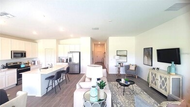 397 Singing Sand Cir in Lake Wales, FL - Building Photo - Building Photo