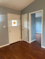 2062 Kidwell Ridge Rd in Morristown, TN - Building Photo