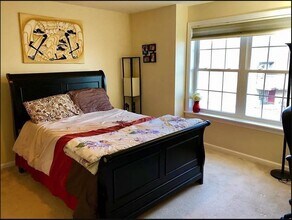 20 4th St, Unit 2 in Medford, MA - Building Photo - Building Photo