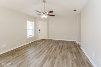 2872 N 9th St in St. Augustine, FL - Building Photo - Building Photo