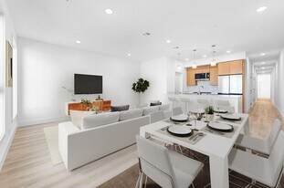 135 44th St in Union City, NJ - Building Photo