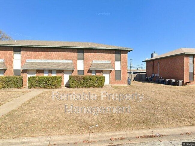 property at 3720 Cibolo Dr