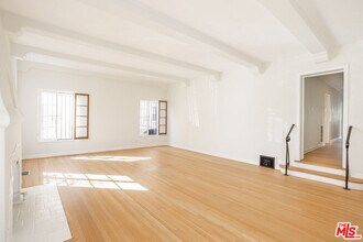 165 S Mansfield Ave in Los Angeles, CA - Building Photo - Building Photo