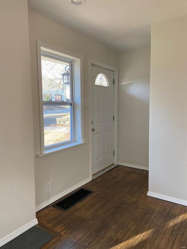 property at 812 N Rock Hill Rd