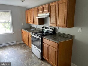 9072 Easton Rd in Ottsville, PA - Building Photo - Building Photo