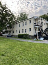 4101 Roland Ave, Unit 1 in Baltimore, MD - Foto de edificio - Building Photo