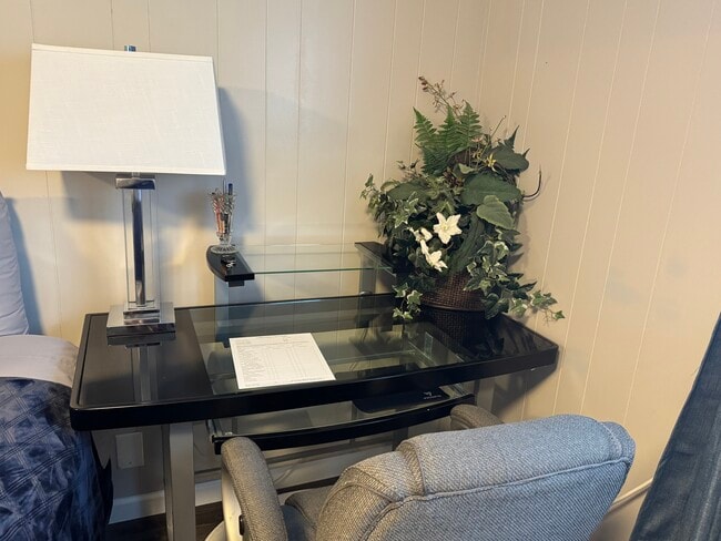 3354 NW Crest Dr in Corvallis, OR - Foto de edificio - Building Photo