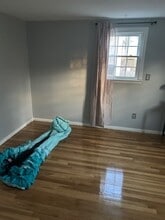 39 Thatcher St, Unit 1 bedroom shared living in Brockton, MA - Building Photo - Building Photo