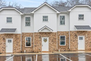 914 Power St in Clarksville, TN - Building Photo