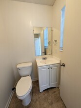 2397 Gregory Dr in Tallahassee, FL - Building Photo - Building Photo