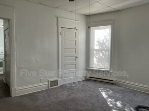400 W Allen St in Springfield, IL - Building Photo - Building Photo