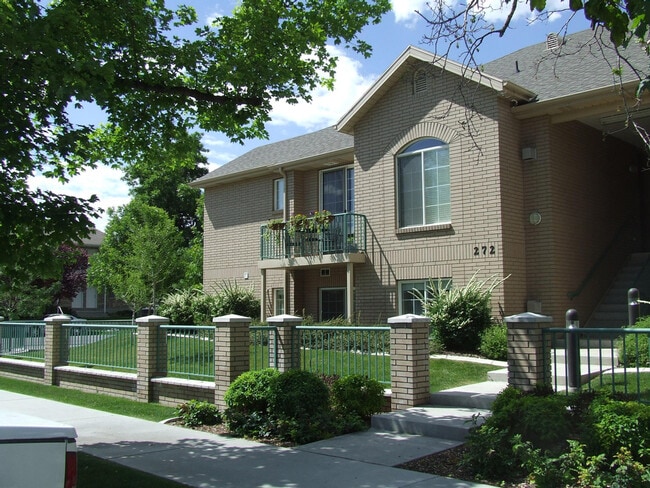 272 W 400 N, Unit 105