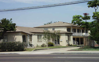 1027 E 8th St in National City, CA - Building Photo