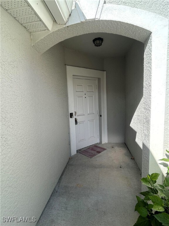 8159 Pacific Beach Dr in Ft. Myers, FL - Building Photo - Building Photo