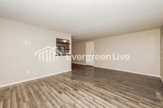 2521 Rover Ct in Dayton, OH - Building Photo - Building Photo