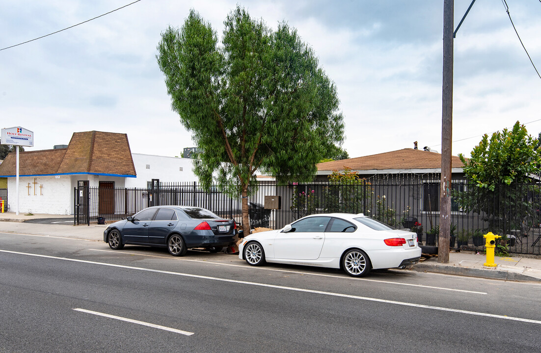 2022 E El Segundo Blvd in Compton, CA - Building Photo