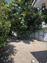 8398 W 14th Ave in Hialeah, FL - Building Photo - Building Photo