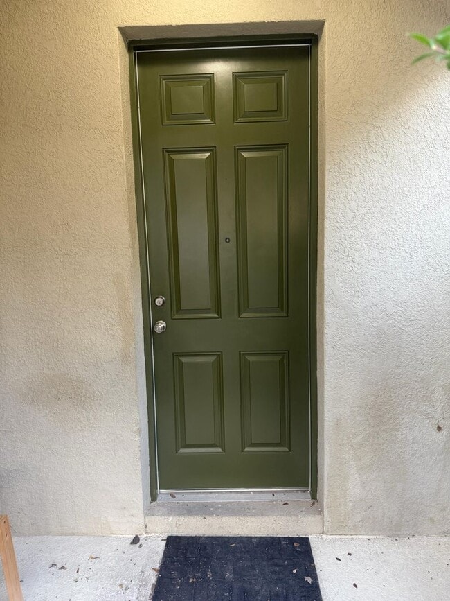 19418 Timberbluff Dr in Land O Lakes, FL - Building Photo - Building Photo