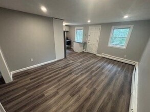 517 Judson St in Raynham, MA - Building Photo - Building Photo