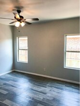 617 N Elkhart Ave in Lubbock, TX - Foto de edificio - Building Photo