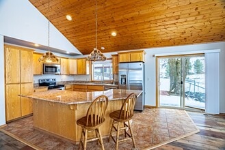 10809 N McLaughlin Rd in Reardan, WA - Building Photo - Building Photo