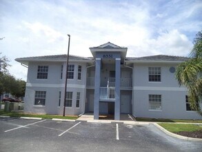 8331 Bernwood Cove Loop in Ft. Myers, FL - Building Photo - Building Photo