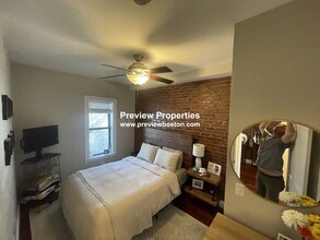 195 Cambridge St, Unit 2 in Boston, MA - Building Photo - Building Photo