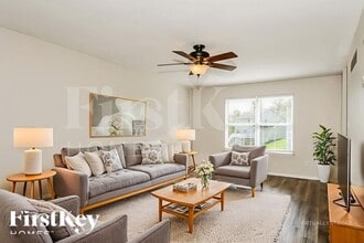 1250 Flintshire Ln in Lake St. Louis, MO - Building Photo - Building Photo