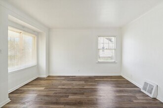 19400 Harlow Ave in Detroit, MI - Foto de edificio - Building Photo