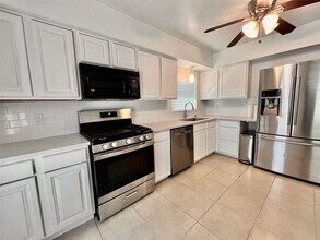 421 Jolee St in Richardson, TX - Building Photo - Building Photo