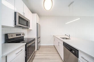 16 Bennett St in Jersey City, NJ - Building Photo - Building Photo