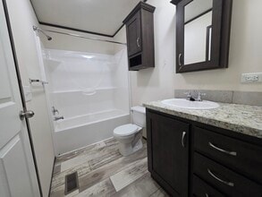 154 Whippoorwill Ln in Rochester Hills, MI - Building Photo - Building Photo