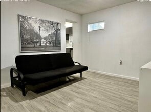 4802 Elser St, Unit 2A in Houston, TX - Building Photo - Building Photo