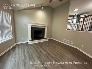 11507 N Wallace Ave in Kansas City, MO - Building Photo - Building Photo