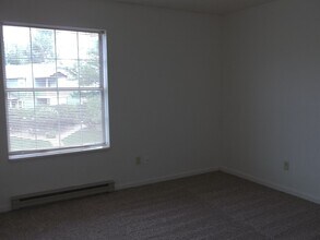 1813 Belmar Dr, Unit 3 in Fort Collins, CO - Building Photo - Building Photo
