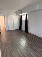 29W543 Batavia Rd in Warrenville, IL - Building Photo - Building Photo