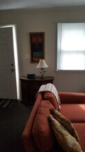 2607 Preston Hwy, Unit #1 in Louisville, KY - Building Photo - Building Photo