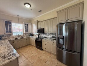1344 Mediterranean Dr in Punta Gorda, FL - Building Photo - Building Photo