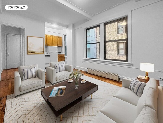 155 E 52nd St