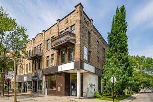 5651-5659 Sherbrooke Rue O in Montréal, QC - Building Photo