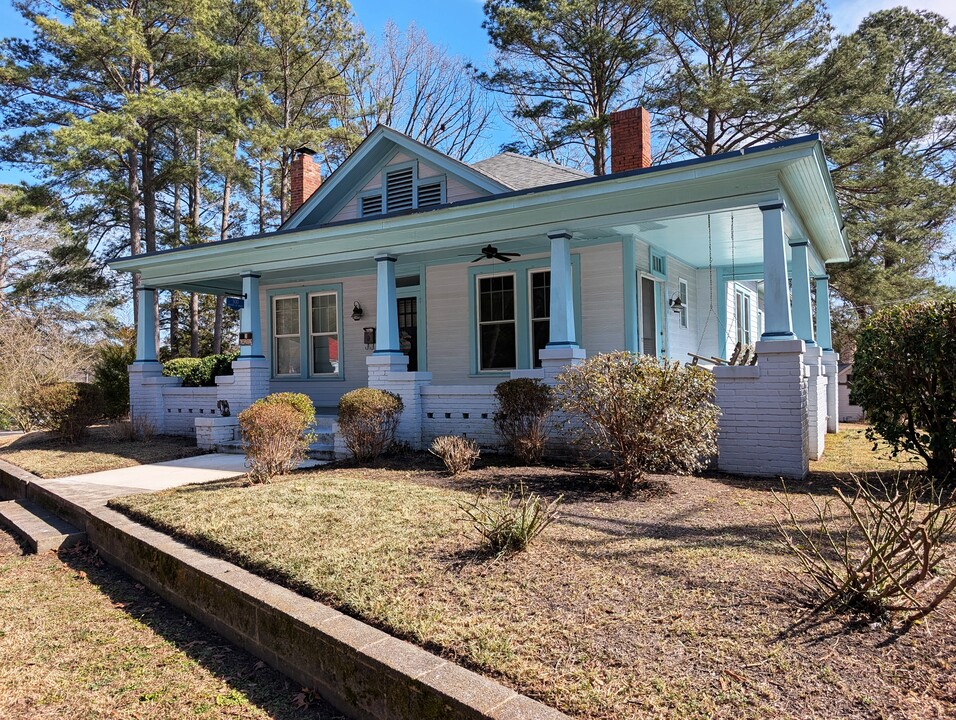 500 Raleigh Rd Pkwy N in Wilson, NC - Building Photo