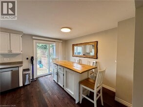 129 Edward St in Cambridge, ON - Building Photo - Building Photo