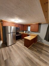 604 Mayflower Ln in Crockett, TX - Building Photo - Building Photo