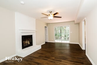 11228 Quiet Wood Ct in Charlotte, NC - Building Photo - Building Photo