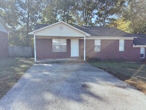 102 Calli St in Hot Springs, AR - Building Photo - Building Photo