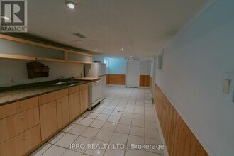 183 Livingstone Ave in Toronto, ON - Building Photo - Building Photo