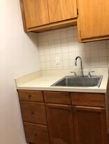 6148 219th St, Unit walking in Oakland Gardens, NY - Building Photo