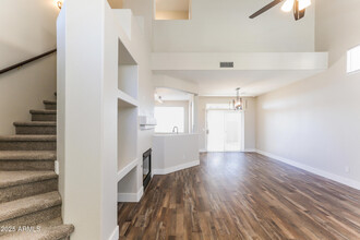 2246 S Bernard in Mesa, AZ - Foto de edificio - Building Photo