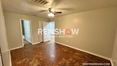 3017 Chelsea Ave in Memphis, TN - Building Photo - Building Photo